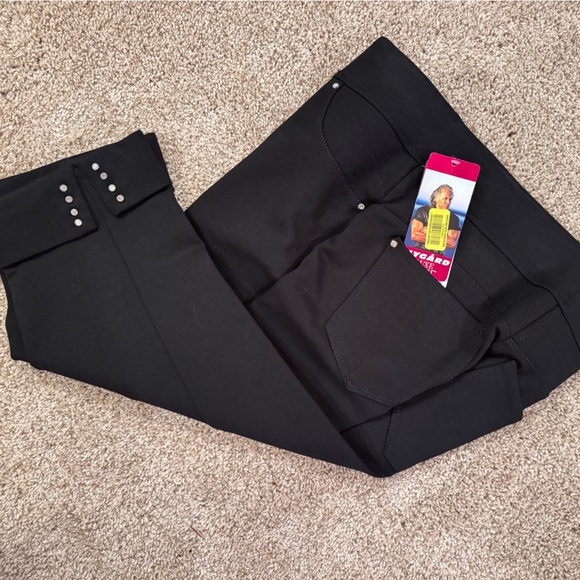 Dressy Tailored Black Cropped Pants Size 6-8  by Peter NygArd - Picture 4 of 7